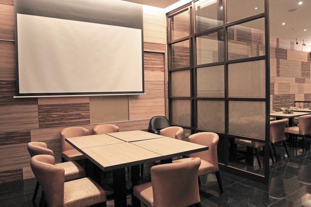 Capital Hotel Songshan Taipei Dış mekan fotoğraf
